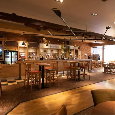 Fabulous Seaside Caravan Getway At Cayton Bay Parque de vacaciones Scarborough